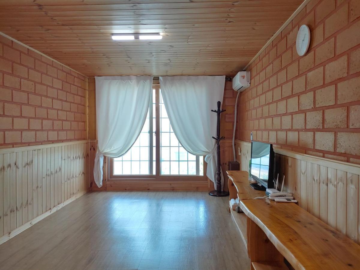Jeju Hanibaram Pension Exterior photo
